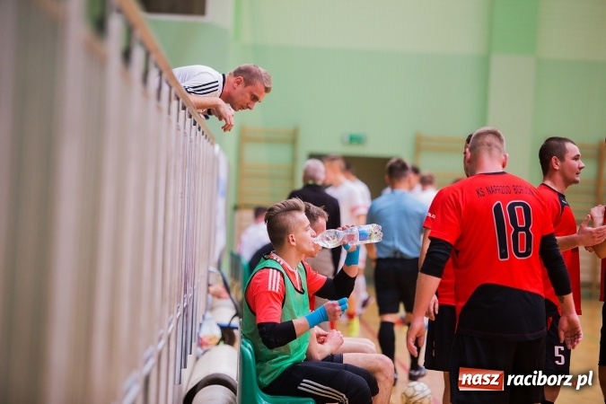 Zdjęcie w galerii na portalu naszraciborz.pl: HLPN: Pierwszoligowy piątek w Arenie Rafako wiadomości z regionu