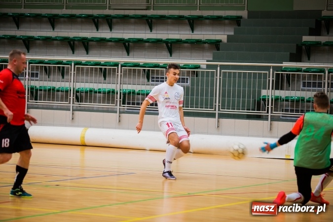 Zdjęcie w galerii na portalu naszraciborz.pl: HLPN: Pierwszoligowy piątek w Arenie Rafako wiadomości z regionu