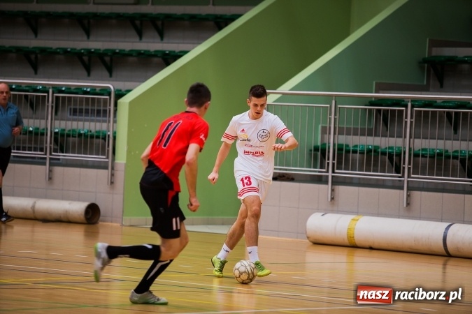Zdjęcie w galerii na portalu naszraciborz.pl: HLPN: Pierwszoligowy piątek w Arenie Rafako wiadomości z regionu