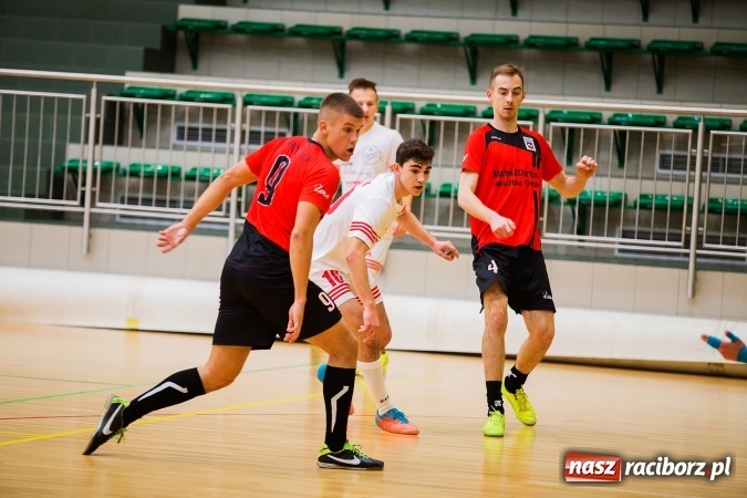 Zdjęcie w galerii na portalu naszraciborz.pl: HLPN: Pierwszoligowy piątek w Arenie Rafako wiadomości z regionu