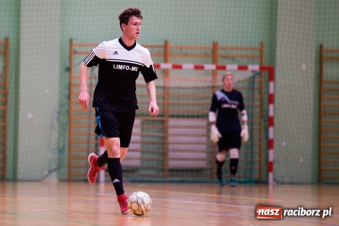 Zdjęcie w galerii na portalu naszraciborz.pl: HLPN: Pierwszoligowy piątek w Arenie Rafako wiadomości z regionu