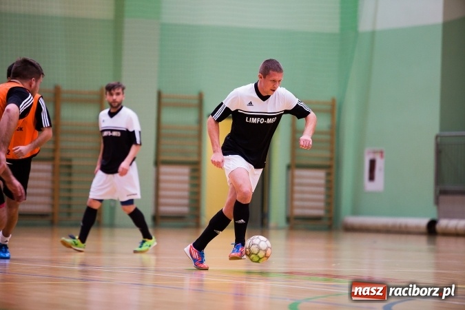 Zdjęcie w galerii na portalu naszraciborz.pl: HLPN: Pierwszoligowy piątek w Arenie Rafako wiadomości z regionu