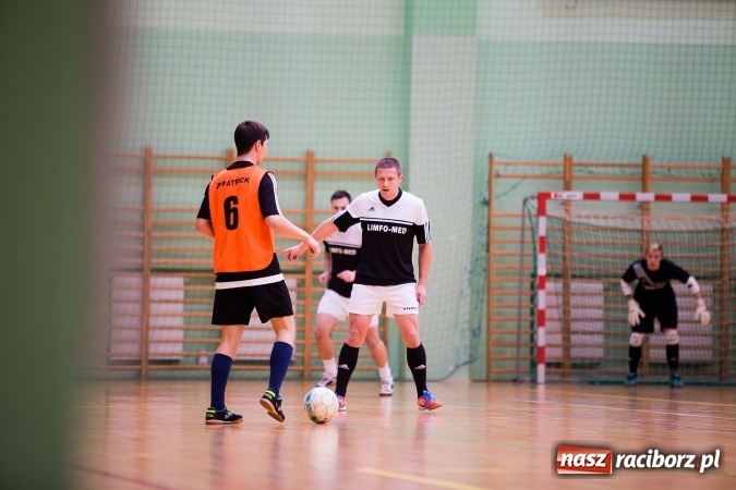 Zdjęcie w galerii na portalu naszraciborz.pl: HLPN: Pierwszoligowy piątek w Arenie Rafako wiadomości z regionu