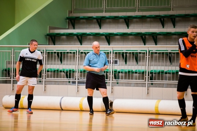 Zdjęcie w galerii na portalu naszraciborz.pl: HLPN: Pierwszoligowy piątek w Arenie Rafako wiadomości z regionu