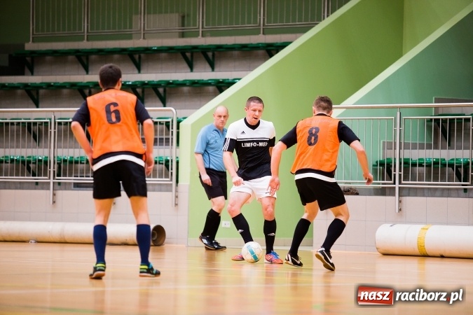 Zdjęcie w galerii na portalu naszraciborz.pl: HLPN: Pierwszoligowy piątek w Arenie Rafako wiadomości z regionu