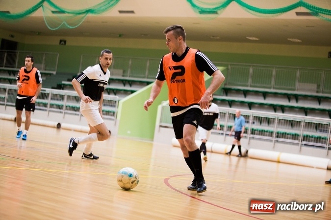 Zdjęcie w galerii na portalu naszraciborz.pl: HLPN: Pierwszoligowy piątek w Arenie Rafako wiadomości z regionu