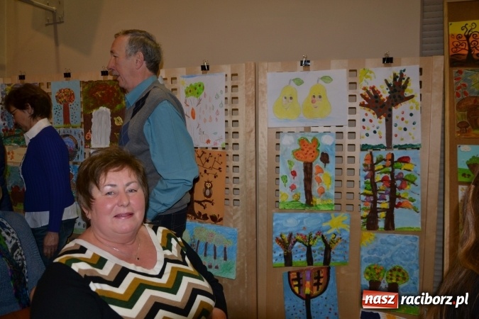 Zdjęcie w galerii na portalu naszraciborz.pl: Piosenki Anny German i Marka Grechuty na wieczorze przy świecach w Tworkowie  wiadomości z regionu