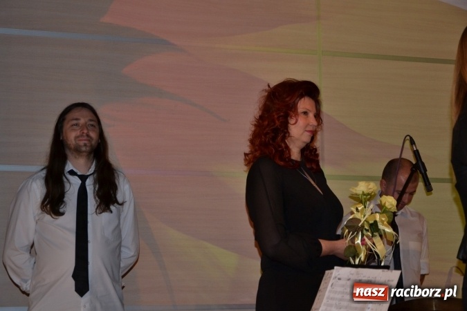 Zdjęcie w galerii na portalu naszraciborz.pl: Piosenki Anny German i Marka Grechuty na wieczorze przy świecach w Tworkowie  wiadomości z regionu