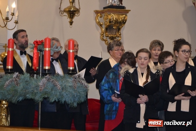 Zdjęcie w galerii na portalu naszraciborz.pl: W Krzyżanowicach odbył się Przegląd Chórów Pogranicza  wiadomości z regionu