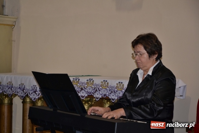 Zdjęcie w galerii na portalu naszraciborz.pl: W Krzyżanowicach odbył się Przegląd Chórów Pogranicza  wiadomości z regionu