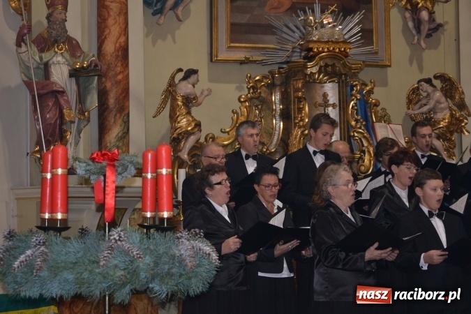 Zdjęcie w galerii na portalu naszraciborz.pl: W Krzyżanowicach odbył się Przegląd Chórów Pogranicza  wiadomości z regionu