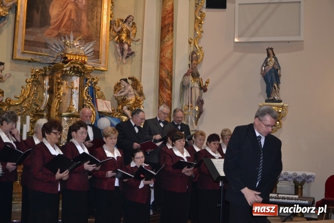 Zdjęcie w galerii na portalu naszraciborz.pl: W Krzyżanowicach odbył się Przegląd Chórów Pogranicza  wiadomości z regionu