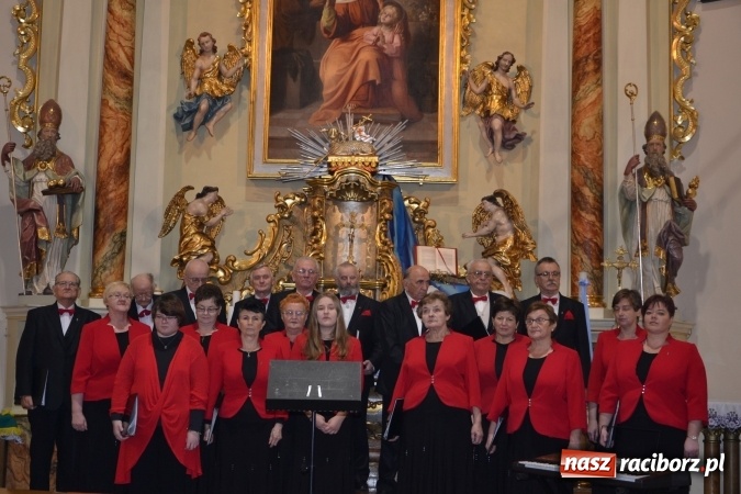 Zdjęcie w galerii na portalu naszraciborz.pl: W Krzyżanowicach odbył się Przegląd Chórów Pogranicza  wiadomości z regionu