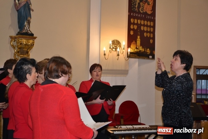 Zdjęcie w galerii na portalu naszraciborz.pl: W Krzyżanowicach odbył się Przegląd Chórów Pogranicza  wiadomości z regionu