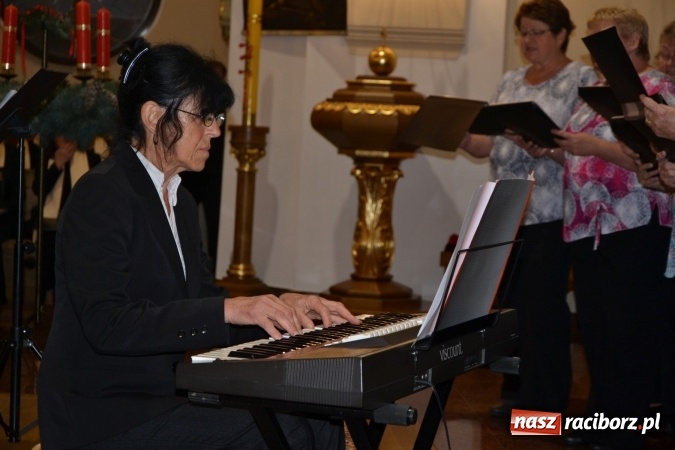 Zdjęcie w galerii na portalu naszraciborz.pl: W Krzyżanowicach odbył się Przegląd Chórów Pogranicza  wiadomości z regionu