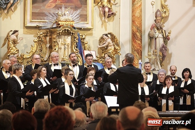 Zdjęcie w galerii na portalu naszraciborz.pl: W Krzyżanowicach odbył się Przegląd Chórów Pogranicza  wiadomości z regionu