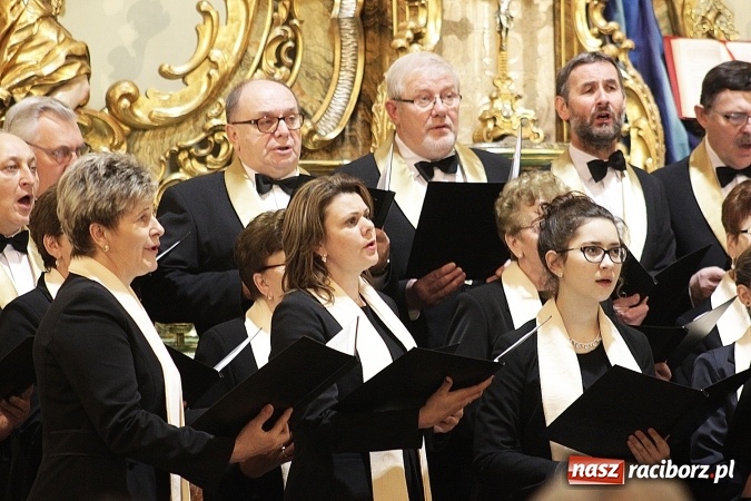 Zdjęcie w galerii na portalu naszraciborz.pl: W Krzyżanowicach odbył się Przegląd Chórów Pogranicza  wiadomości z regionu