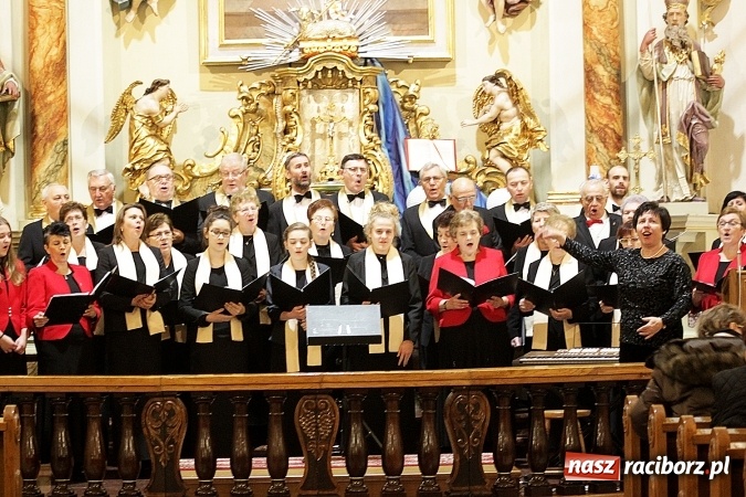 Zdjęcie w galerii na portalu naszraciborz.pl: W Krzyżanowicach odbył się Przegląd Chórów Pogranicza  wiadomości z regionu