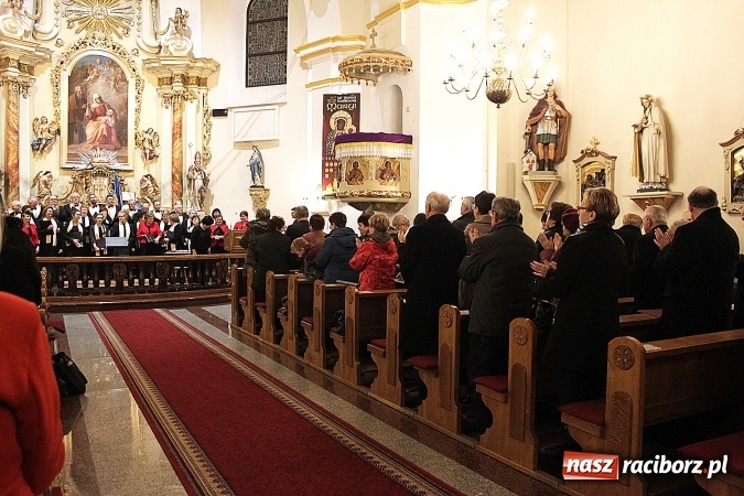 Zdjęcie w galerii na portalu naszraciborz.pl: W Krzyżanowicach odbył się Przegląd Chórów Pogranicza  wiadomości z regionu