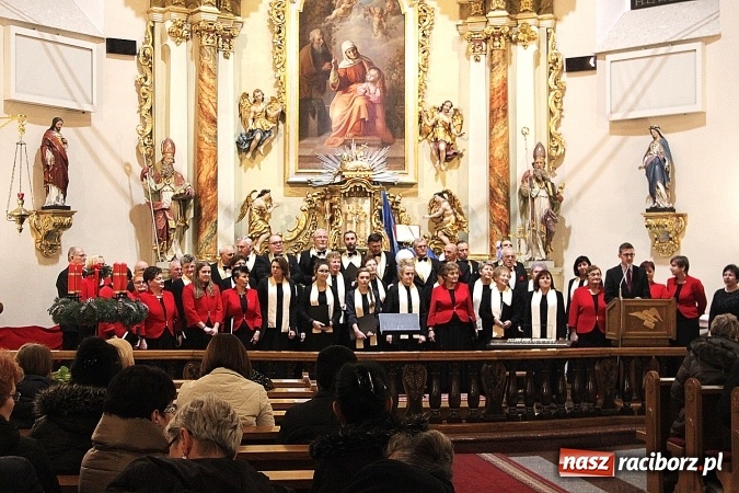 Zdjęcie w galerii na portalu naszraciborz.pl: W Krzyżanowicach odbył się Przegląd Chórów Pogranicza  wiadomości z regionu