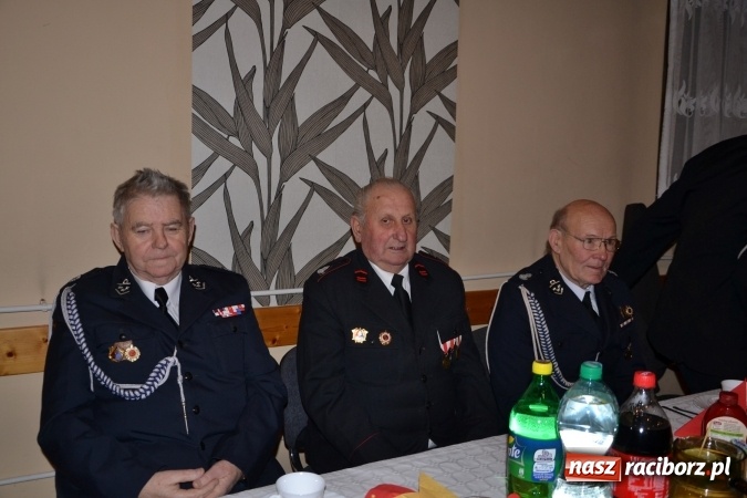 Zdjęcie w galerii na portalu naszraciborz.pl: Druhowie seniorzy z gminy Krzyżanowice spotkali się w Nowej Wiosce wiadomości z regionu