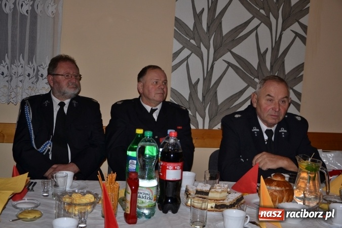 Zdjęcie w galerii na portalu naszraciborz.pl: Druhowie seniorzy z gminy Krzyżanowice spotkali się w Nowej Wiosce wiadomości z regionu