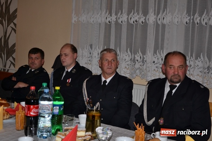 Zdjęcie w galerii na portalu naszraciborz.pl: Druhowie seniorzy z gminy Krzyżanowice spotkali się w Nowej Wiosce wiadomości z regionu