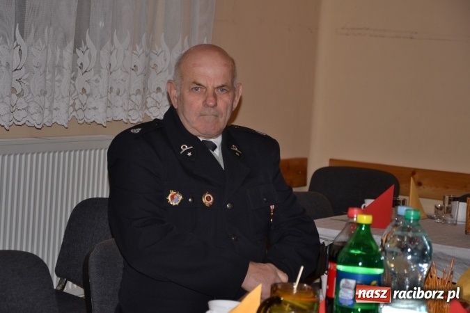 Zdjęcie w galerii na portalu naszraciborz.pl: Druhowie seniorzy z gminy Krzyżanowice spotkali się w Nowej Wiosce wiadomości z regionu