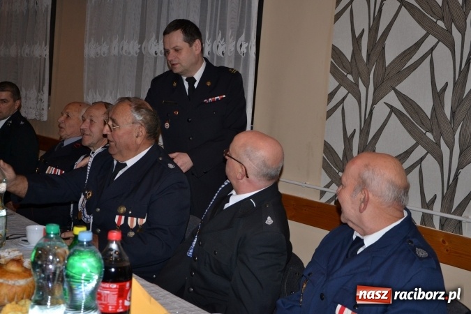 Zdjęcie w galerii na portalu naszraciborz.pl: Druhowie seniorzy z gminy Krzyżanowice spotkali się w Nowej Wiosce wiadomości z regionu