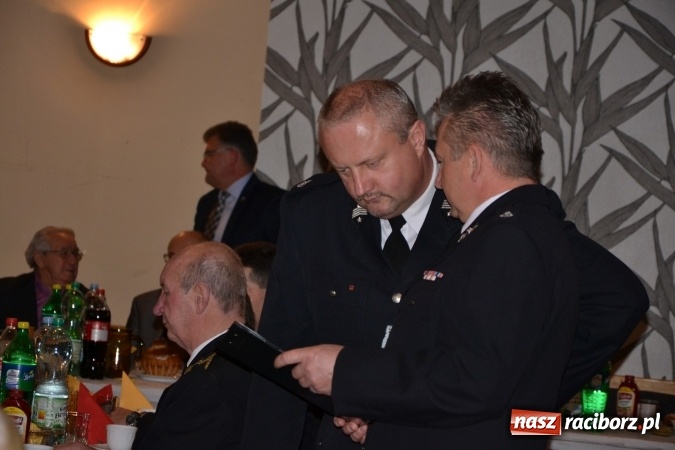 Zdjęcie w galerii na portalu naszraciborz.pl: Druhowie seniorzy z gminy Krzyżanowice spotkali się w Nowej Wiosce wiadomości z regionu