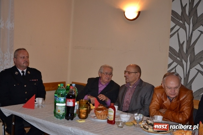 Zdjęcie w galerii na portalu naszraciborz.pl: Druhowie seniorzy z gminy Krzyżanowice spotkali się w Nowej Wiosce wiadomości z regionu