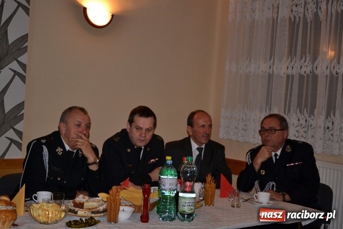 Zdjęcie w galerii na portalu naszraciborz.pl: Druhowie seniorzy z gminy Krzyżanowice spotkali się w Nowej Wiosce wiadomości z regionu