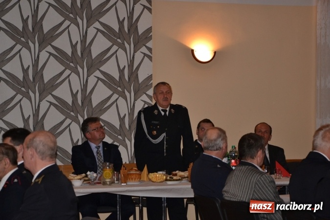 Zdjęcie w galerii na portalu naszraciborz.pl: Druhowie seniorzy z gminy Krzyżanowice spotkali się w Nowej Wiosce wiadomości z regionu