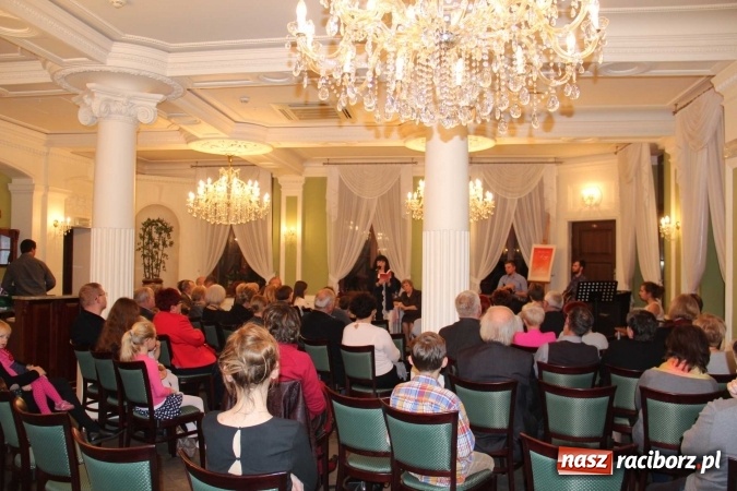 Zdjęcie w galerii na portalu naszraciborz.pl:  Raciborzanin doceniony w ogólnopolskich konkursach poetyckich  wiadomości z regionu