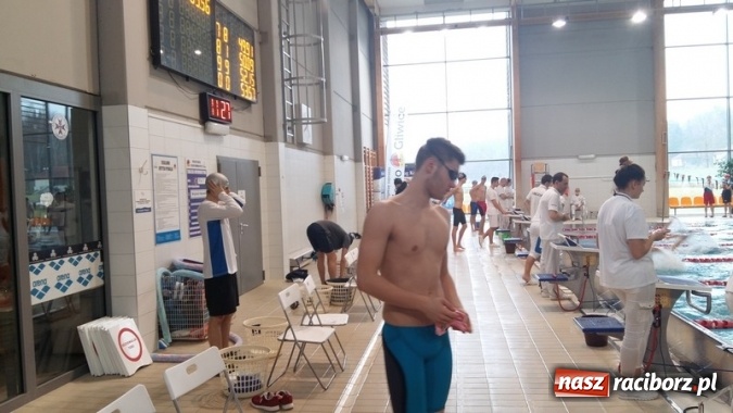 Zdjęcie w galerii na portalu naszraciborz.pl: Pływanie. Ponad setka medali raciborskich pływaków  wiadomości z regionu