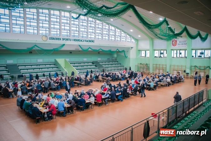 Zdjęcie w galerii na portalu naszraciborz.pl: IX Grand Prix Polski w Skacie Sportowym i XVII Mistrzostwa Powiatu w Arenie Rafako wiadomości z regionu