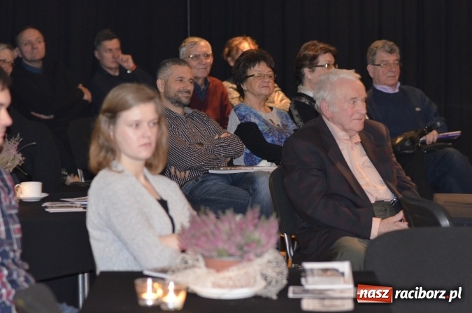 Zdjęcie w galerii na portalu naszraciborz.pl: Sobotni wieczór z Almanachem Prowincjonalnym  wiadomości z regionu