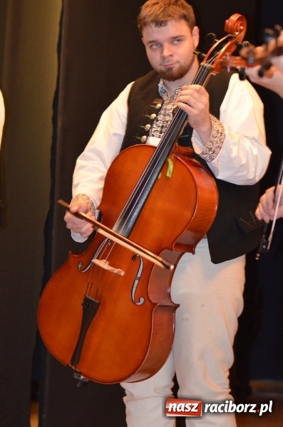 Zdjęcie w galerii na portalu naszraciborz.pl: Sobotni wieczór z Almanachem Prowincjonalnym  wiadomości z regionu