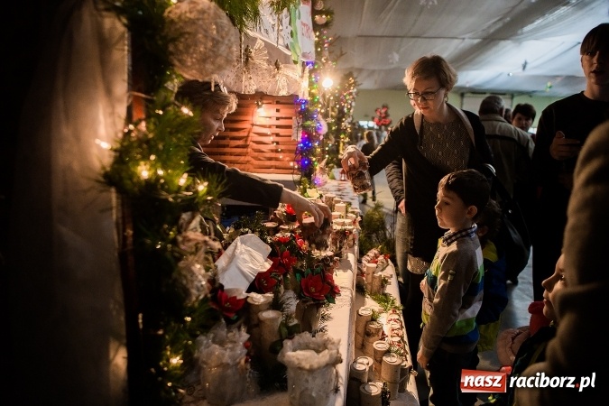 Zdjęcie w galerii na portalu naszraciborz.pl: Kiermasz świąteczny w Pietrowicach Wielkich wiadomości z regionu