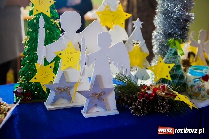 Zdjęcie w galerii na portalu naszraciborz.pl: Kiermasz świąteczny w Pietrowicach Wielkich wiadomości z regionu