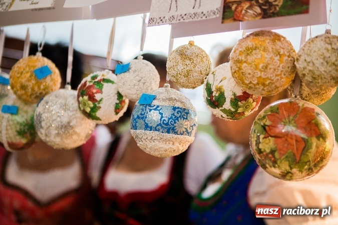 Zdjęcie w galerii na portalu naszraciborz.pl: Kiermasz świąteczny w Pietrowicach Wielkich wiadomości z regionu