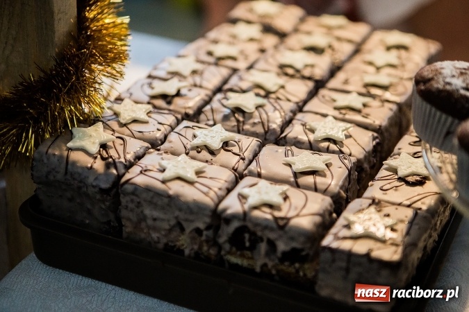 Zdjęcie w galerii na portalu naszraciborz.pl: Kiermasz świąteczny w Pietrowicach Wielkich wiadomości z regionu