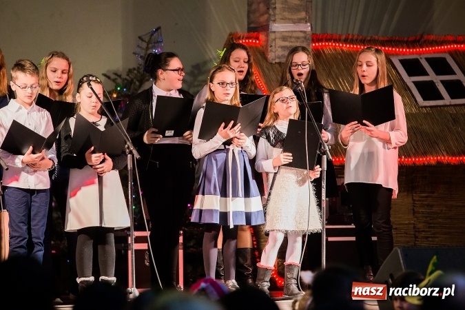 Zdjęcie w galerii na portalu naszraciborz.pl: Kiermasz świąteczny w Pietrowicach Wielkich wiadomości z regionu