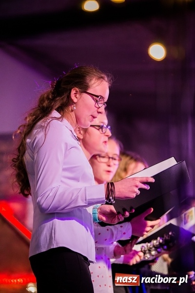 Zdjęcie w galerii na portalu naszraciborz.pl: Kiermasz świąteczny w Pietrowicach Wielkich wiadomości z regionu