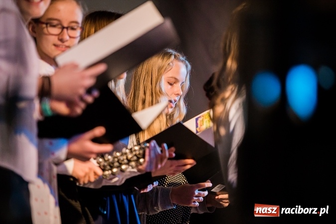 Zdjęcie w galerii na portalu naszraciborz.pl: Kiermasz świąteczny w Pietrowicach Wielkich wiadomości z regionu