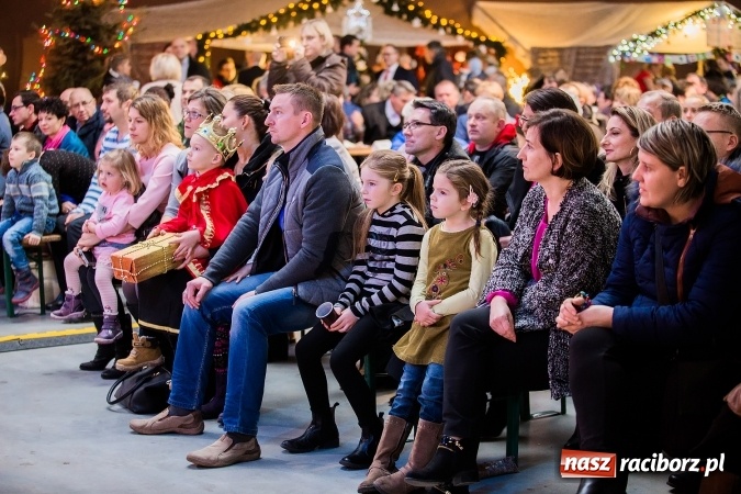 Zdjęcie w galerii na portalu naszraciborz.pl: Kiermasz świąteczny w Pietrowicach Wielkich wiadomości z regionu