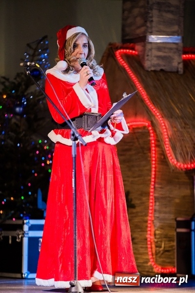 Zdjęcie w galerii na portalu naszraciborz.pl: Kiermasz świąteczny w Pietrowicach Wielkich wiadomości z regionu