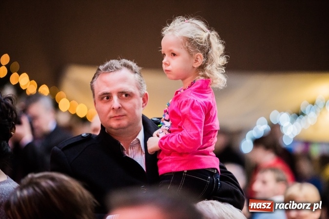 Zdjęcie w galerii na portalu naszraciborz.pl: Kiermasz świąteczny w Pietrowicach Wielkich wiadomości z regionu