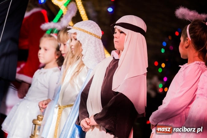 Zdjęcie w galerii na portalu naszraciborz.pl: Kiermasz świąteczny w Pietrowicach Wielkich wiadomości z regionu