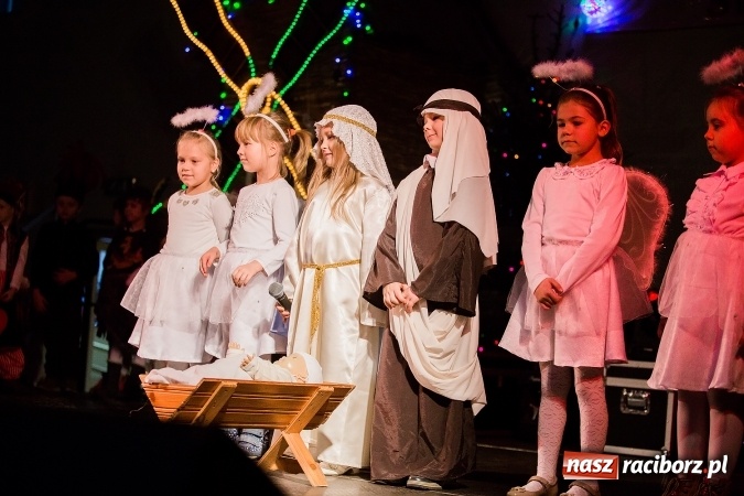 Zdjęcie w galerii na portalu naszraciborz.pl: Kiermasz świąteczny w Pietrowicach Wielkich wiadomości z regionu